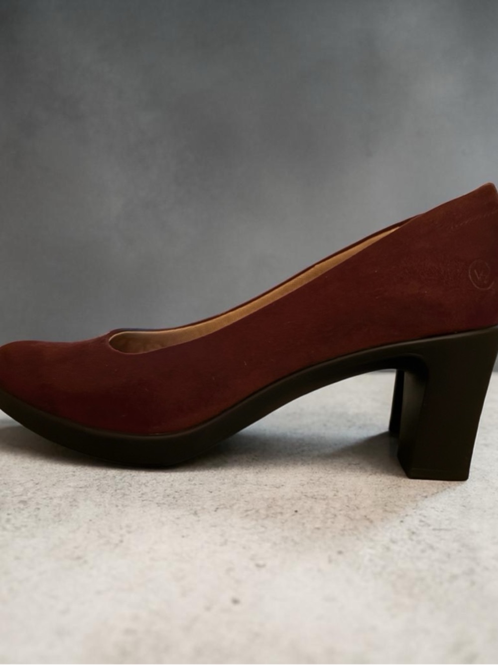 Life Stride Burgundy Suede Platform Heels